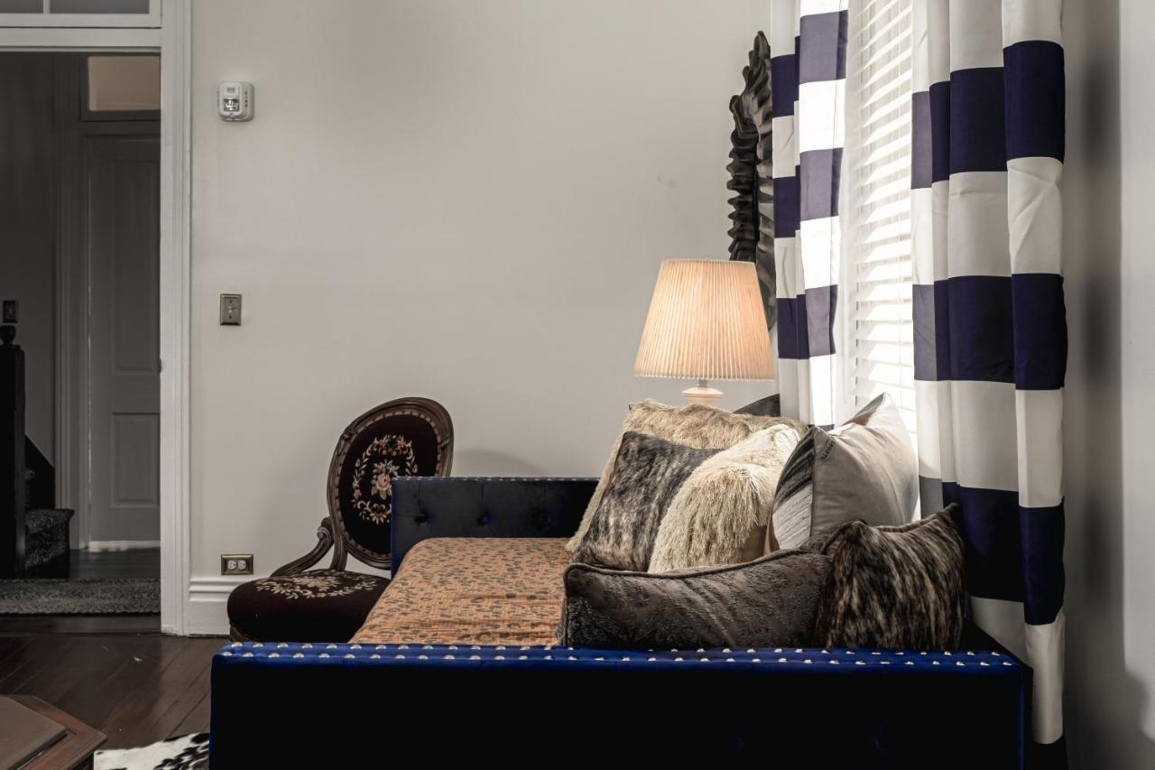 Celestine Bed And Breakfast Πενσακόλα Εξωτερικό φωτογραφία