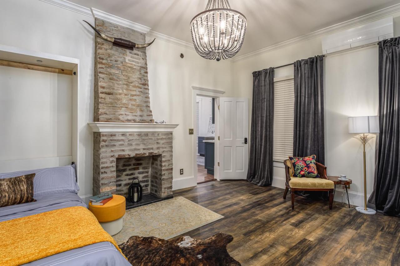 Celestine Bed And Breakfast Πενσακόλα Εξωτερικό φωτογραφία
