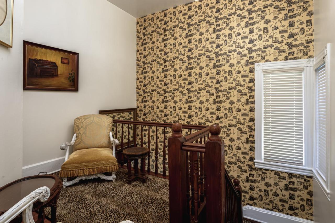 Celestine Bed And Breakfast Πενσακόλα Εξωτερικό φωτογραφία